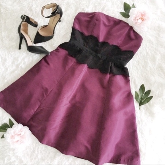 Behnaz Sarafpour Dresses & Skirts - BEHNAZ SARAFPOUR for Target strapless dress lace